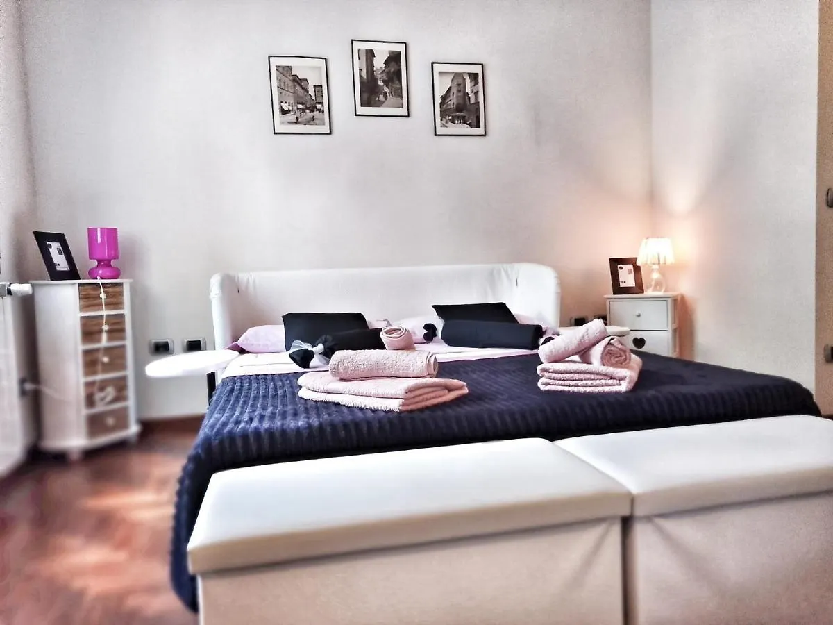 Lovely Modern Apartment Florens